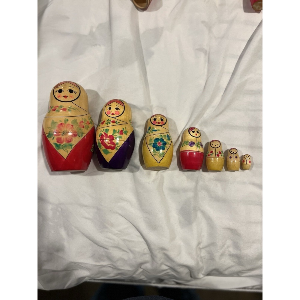 Vintage Russian Nesting Dolls Total Of 7.‎ Hand Painted